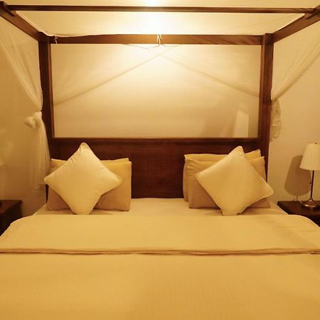 Colonial Residence Kandy Villa Ngoại thất bức ảnh